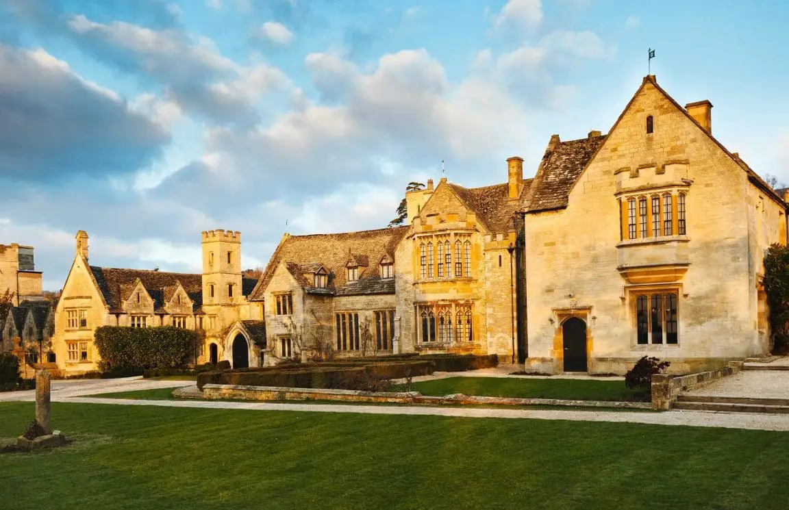 A Look Inside Kate Moss' House