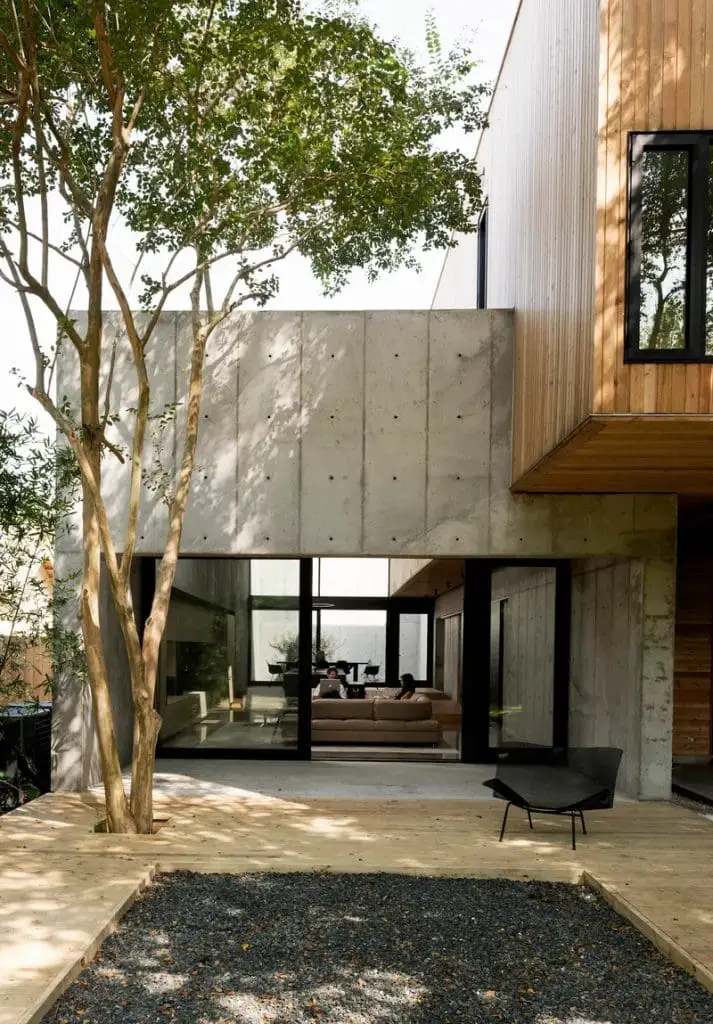 Christopher Robertson’s Japanese-inspired Home in Texas