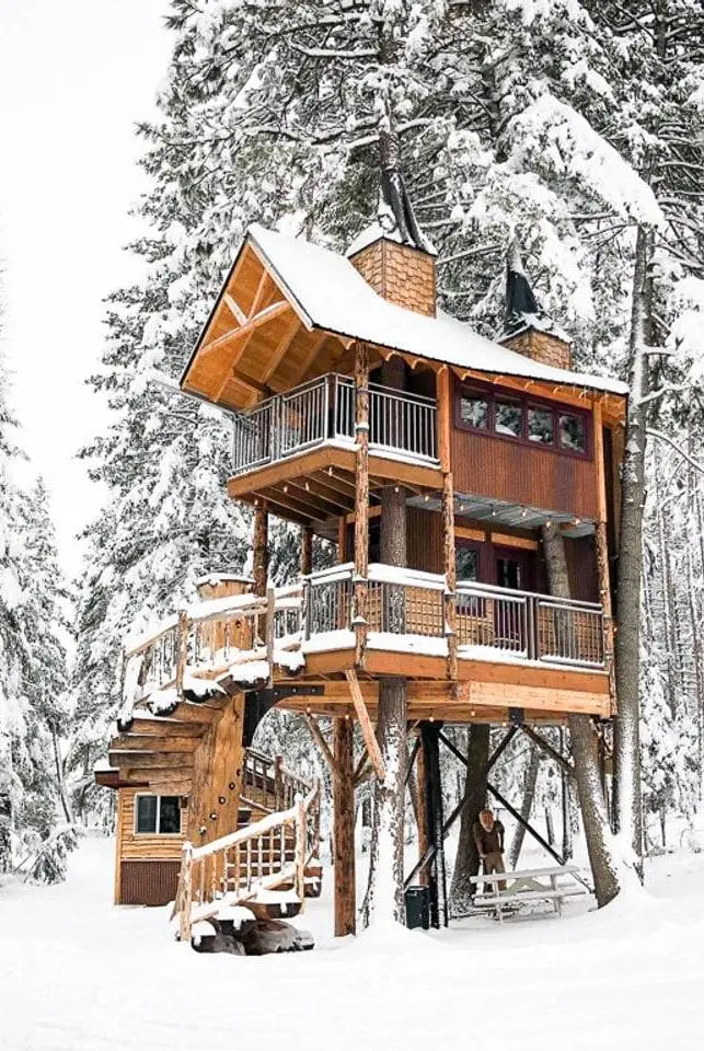 Double Decker Treehouse (Montana)