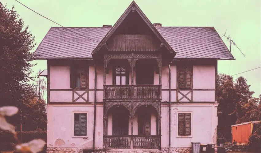 moving into an abandoned house