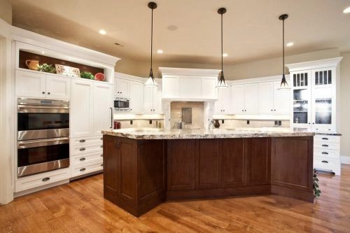 Kitchen with accent lighting