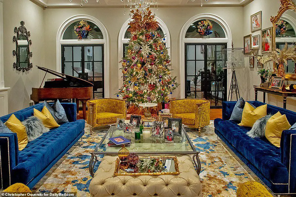 Living Room With Christmas Tree