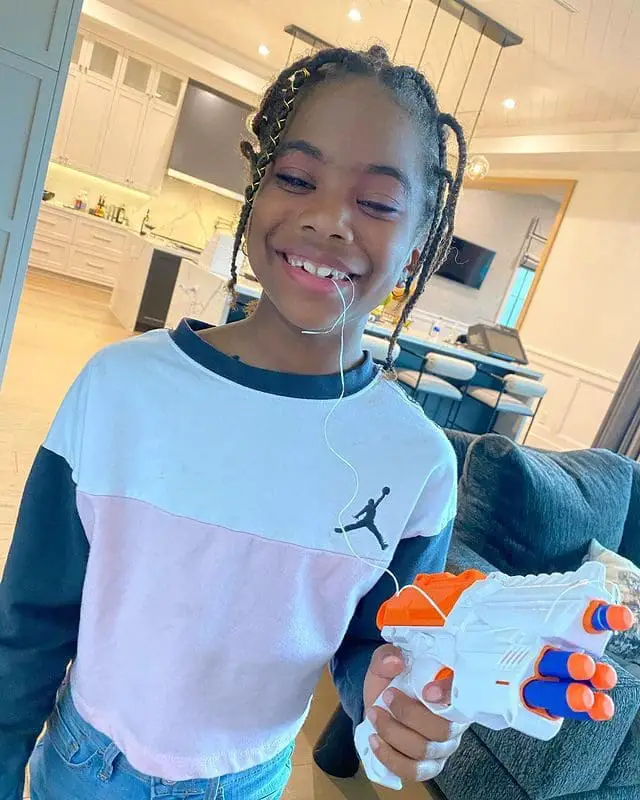 Chris Paul's Daughter With A Nerf Gun