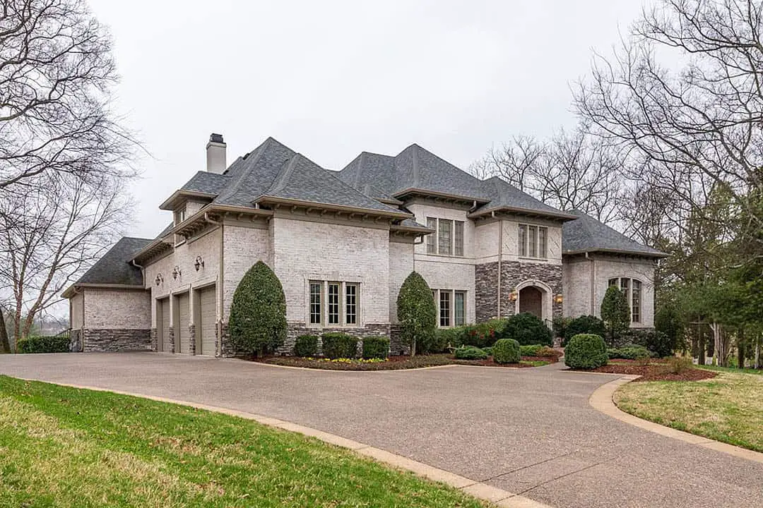 Carrie’s former house (Source: Premiere Nashville Homes)