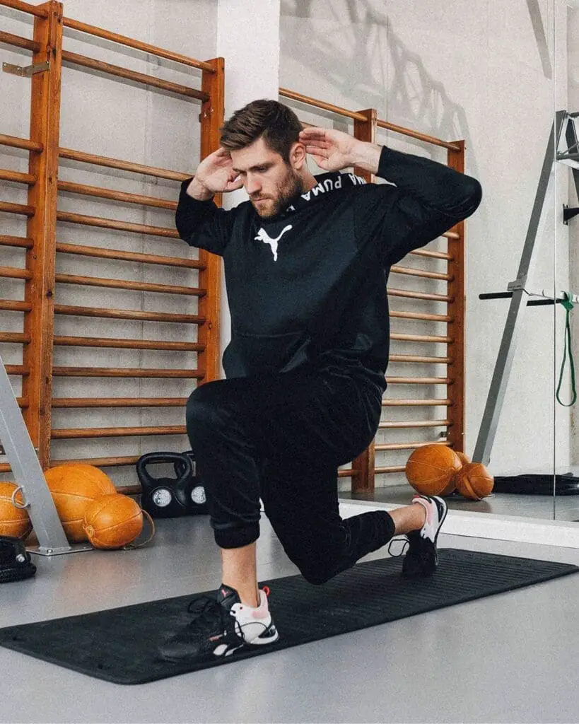 Exploring Leon Draisaitl's Stunning House in Cologne