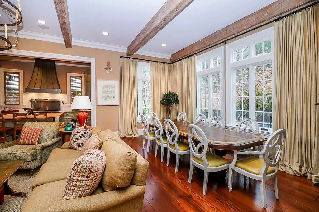 Eli Manning Is Trying To Sell His Oxford, Mississippi House -- Again –  OutKick