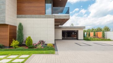 A Guide to Enhancing Your Home’s Curb Appeal