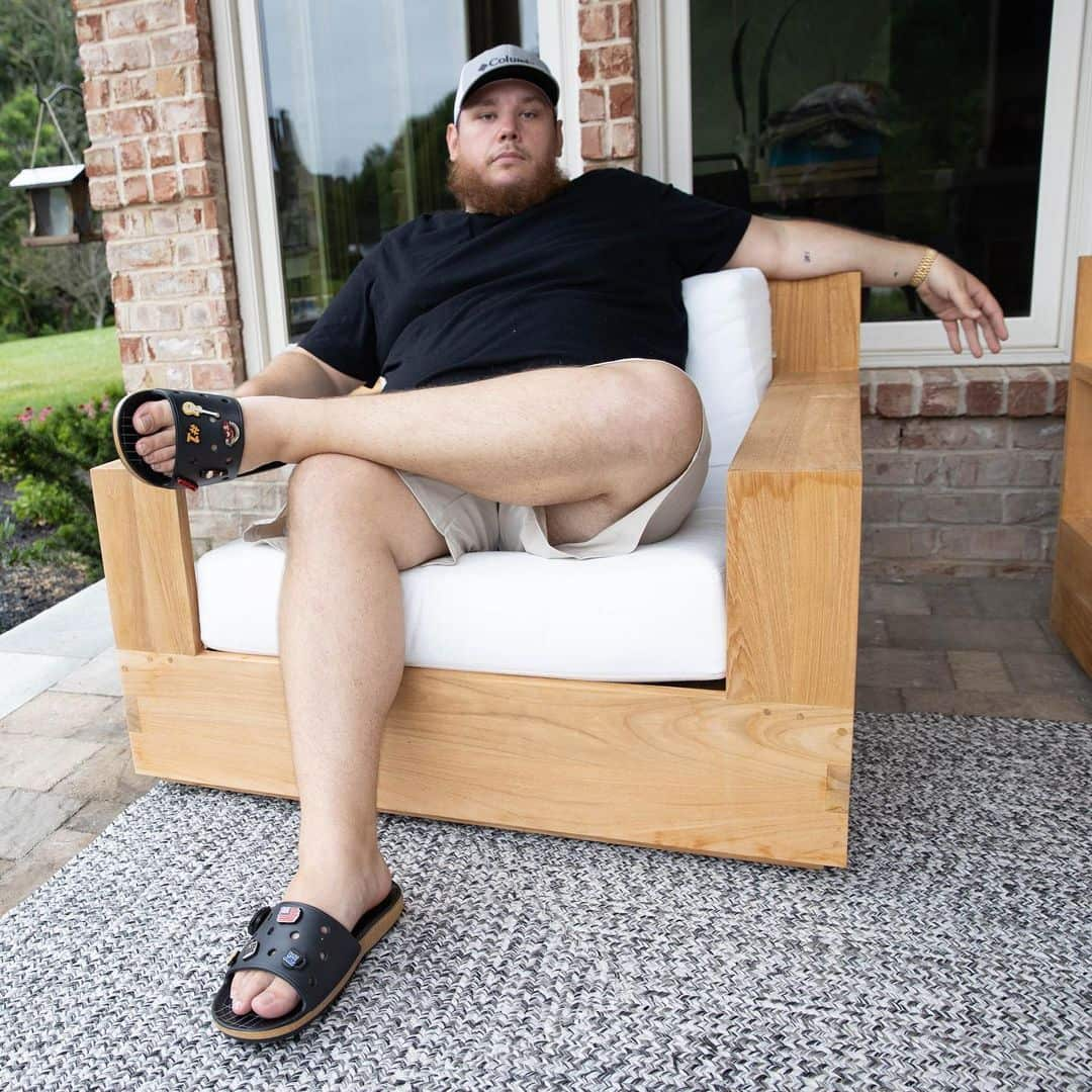 Luke Combs’ outdoor area