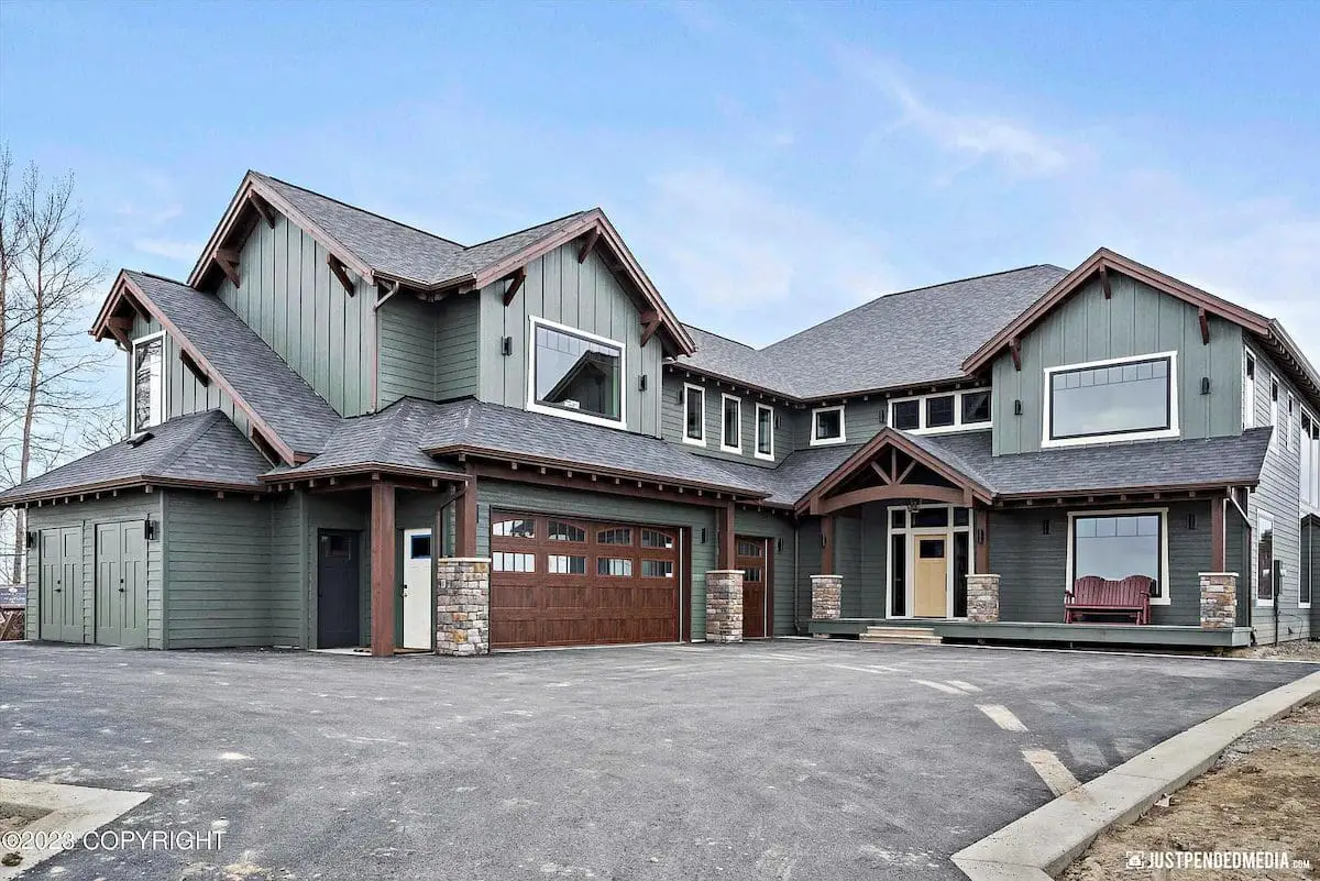 4500 Cheveley Cir, Anchorage - $2,750,000