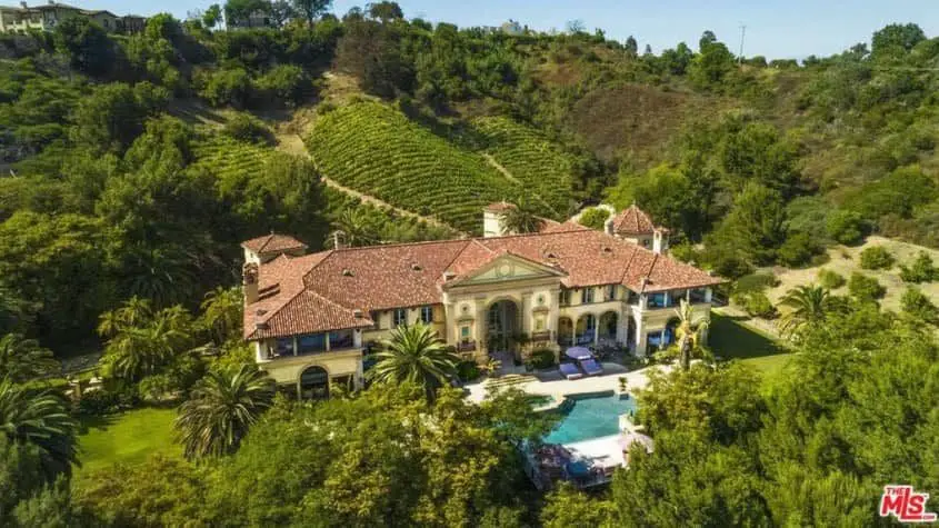 Vanna White’s former Beverly Hills house