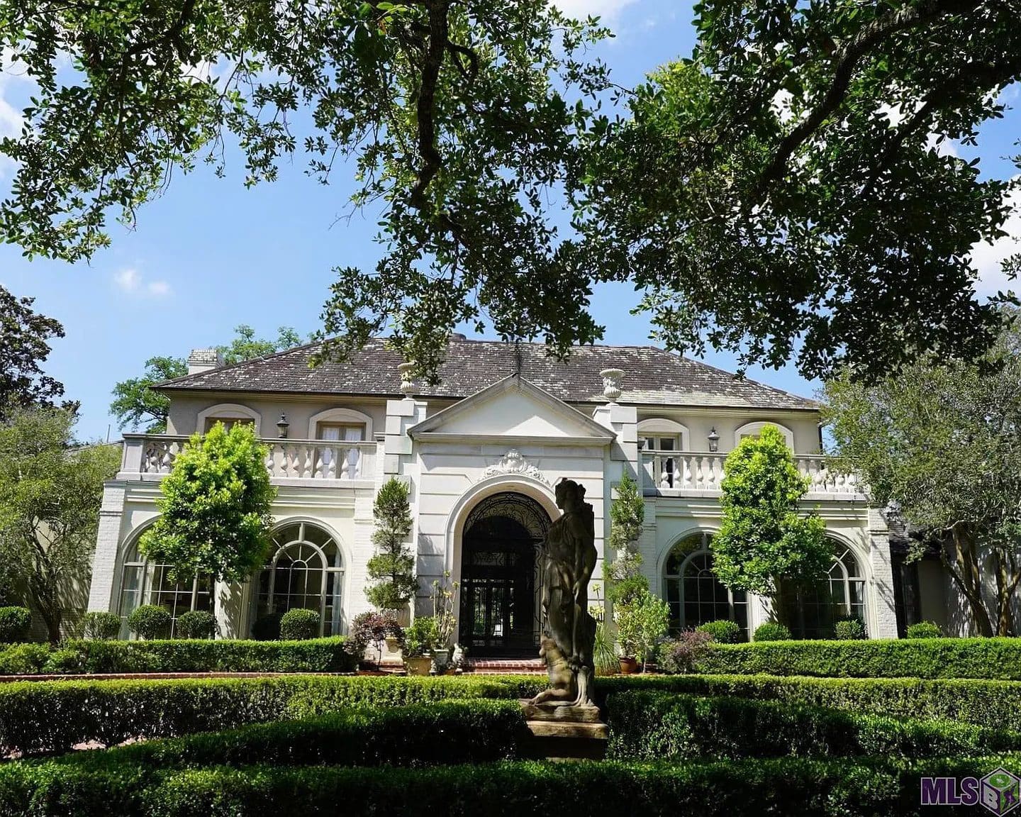 6088 Moss Side Ln, Baton Rouge - $7,900,000