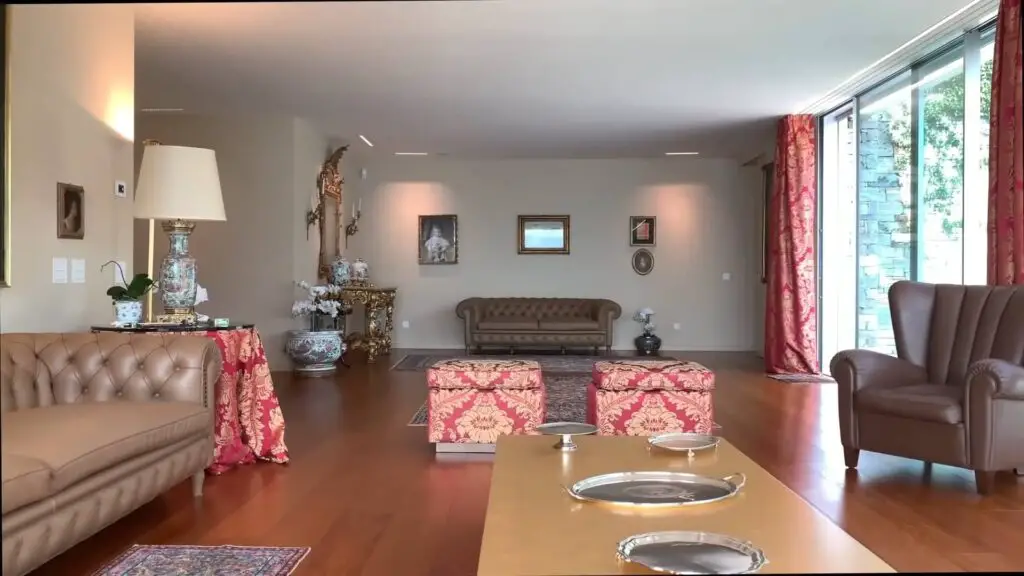 One of Roger Federer's living areas
