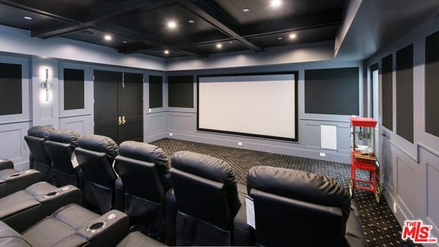 Bruce Willis’ movie theater