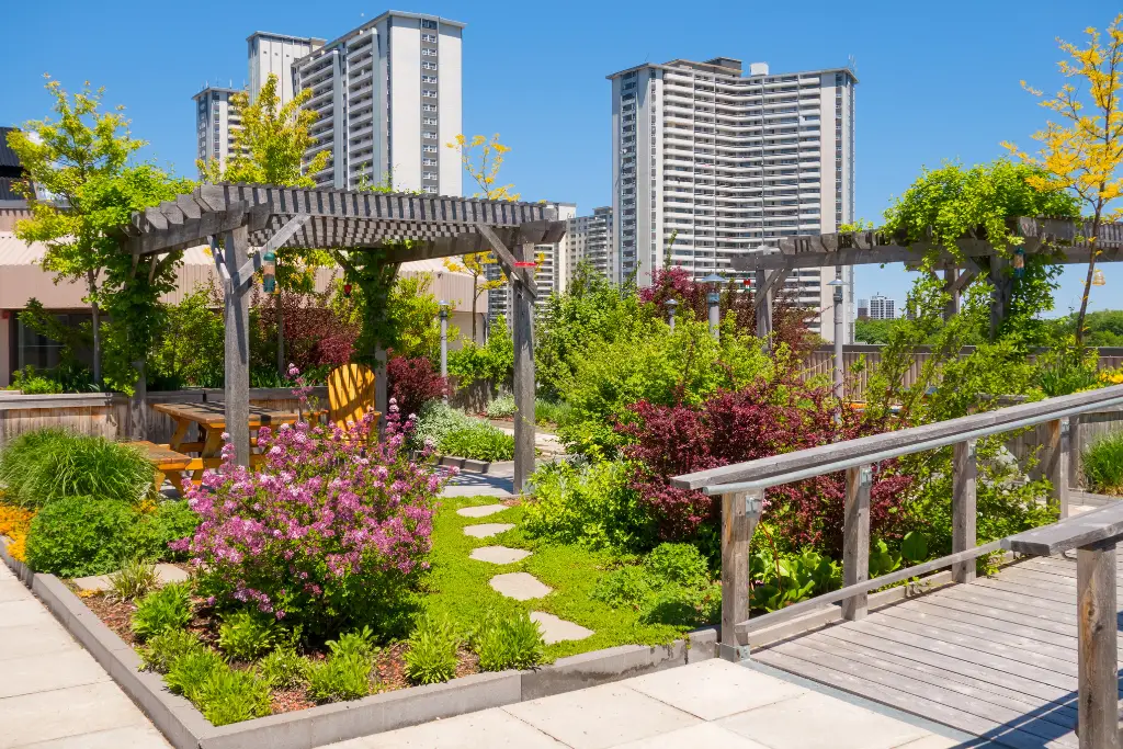 Rooftop and Terrace Gardens: Blooms Above the City