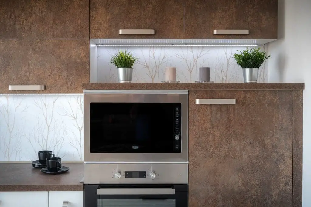 Luxurious Kitchen Makeover On A Budget - Luxury Building Makeover Cost