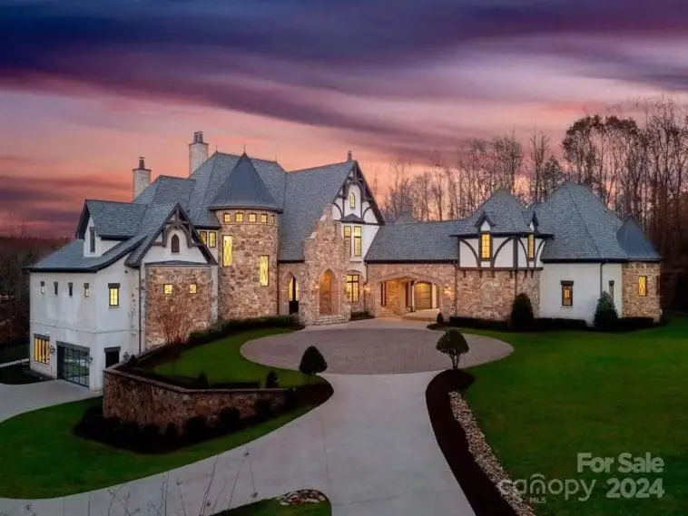 Where Does Christian Mccaffrey Live