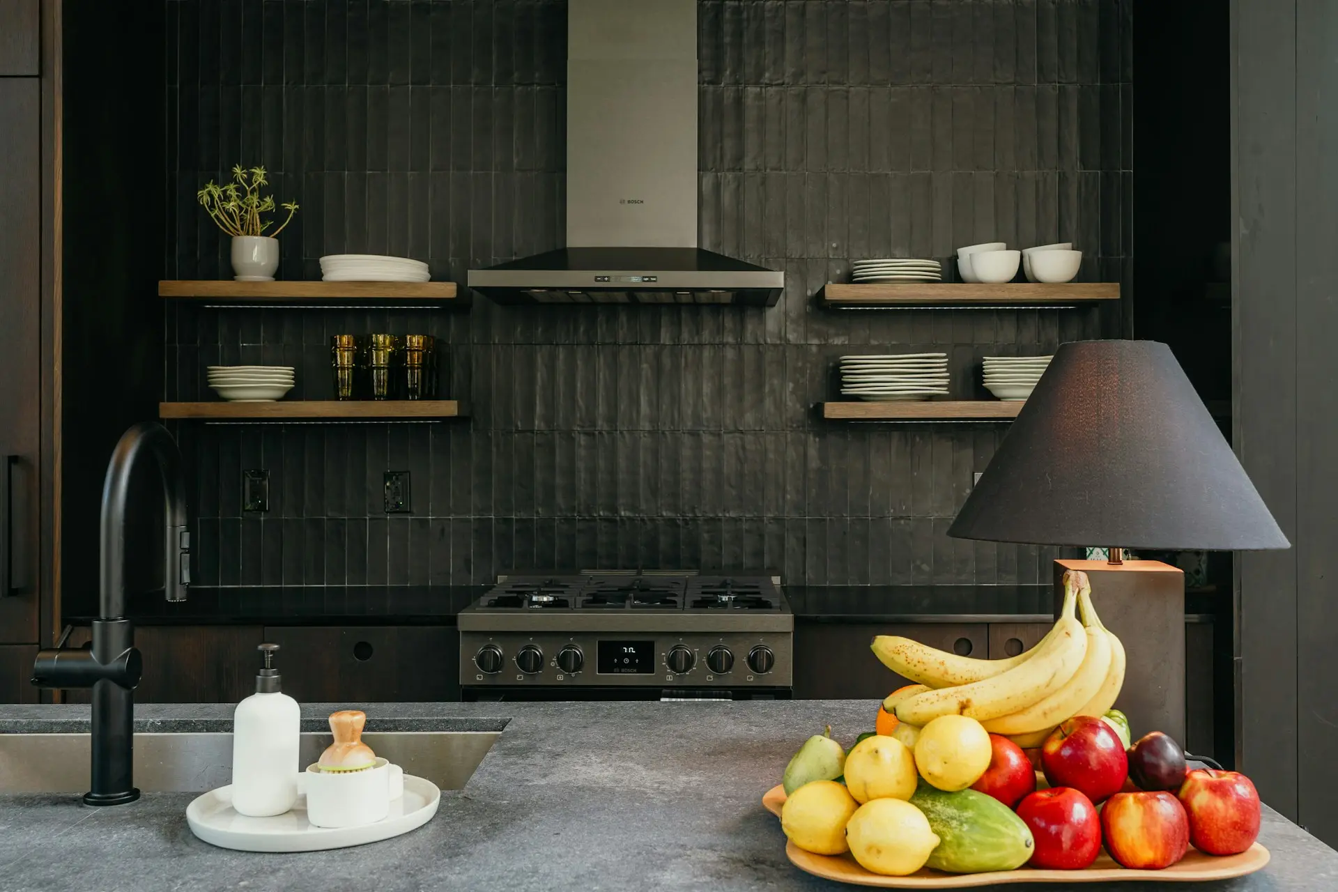 Black Kitchen Design