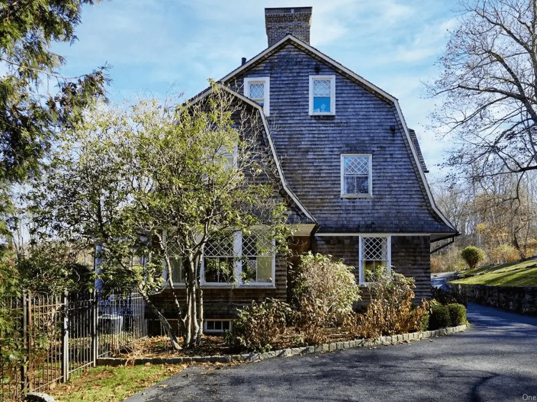 Sutton Foster’s house