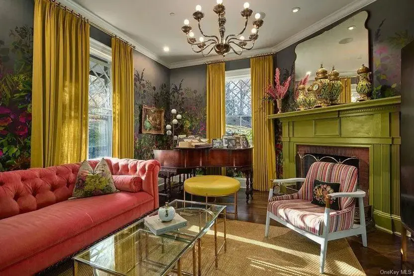 Sutton Foster’s living room